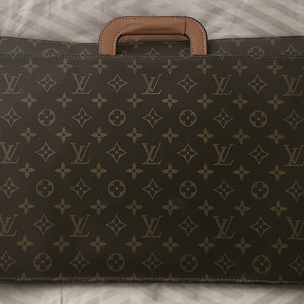 Louis Vuitton Monogram Soft Sided Three Compartment Retractable Handle Briefcase - Picture 6 of 6